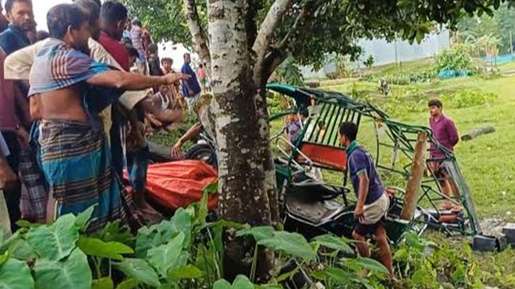 ঈশ্বরগঞ্জে ট্রাকের ধাক্কায় অটোরিকশার ৩ যাত্রী নিহত