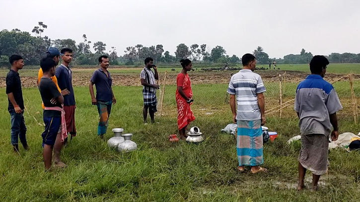 নড়াইলে বজ্রপাতে ৩ রাখালের মৃত্যু