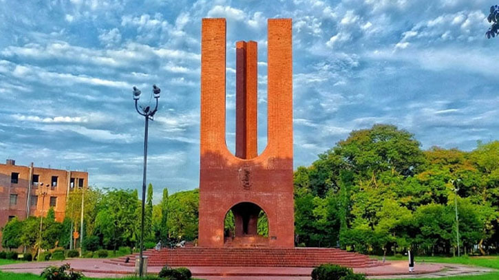 জাবি বন্ধ ঘোষণা, বিকেলের মধ্যে হল ছাড়ার নির্দেশ