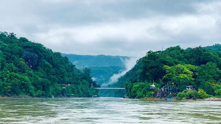 বন্যা পরিস্থিতিতে সিলেটের পর্যটন খাতে ব্যাপক ক্ষতি